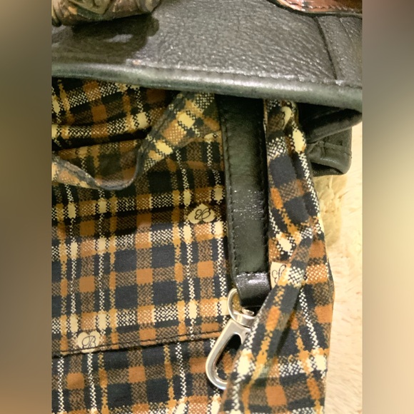 BRIGHTON - Picture 16 of 16